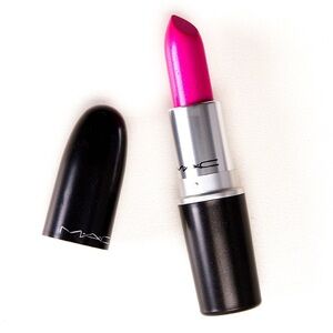 Meet your Posher, Molly